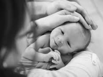 Safe Touch & Body Awareness: Supporting Your Baby’s Early Development